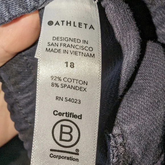 Athleta Printed Farallon Jogger Stratum Camo Navy‎ Blue Black Women's Size 18 - Picture 6 of 7